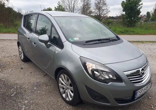 opel meriva Opel Meriva cena 23700 przebieg: 212000, rok produkcji 2011 z Gorzów Śląski